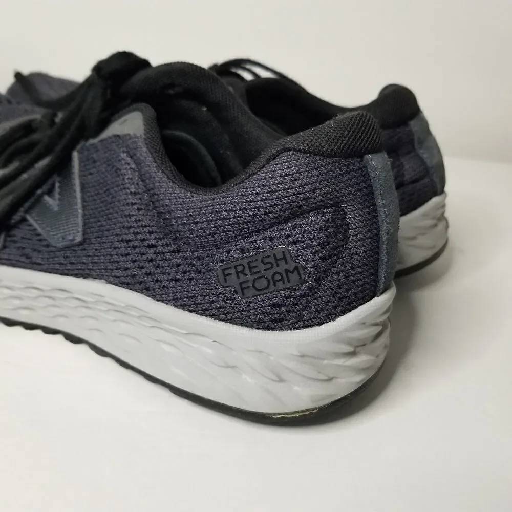 New Balance athletic shoes size 9